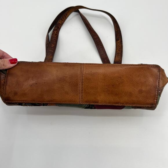 Fossil Patchwork Tooled Leather Shoulder Bag Purse baroque neutral hand bag - Picture 11 of 12